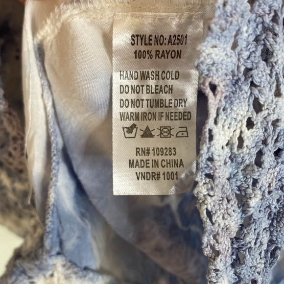 Surf Gypsy tie dyed boho flowy top women’s M EUC runs big - Picture 3 of 5